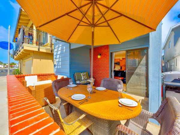 Newport Beach Home 1027604