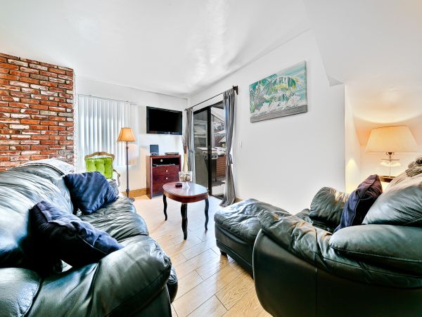 Newport Beach Home 1027604