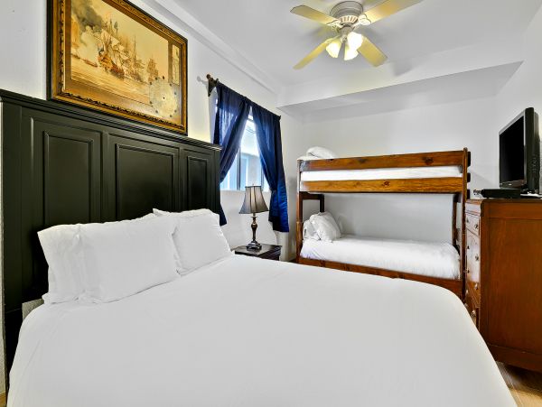 Newport Beach Home 1027604
