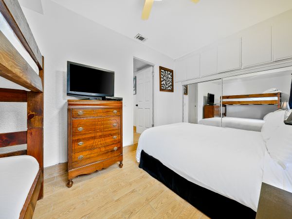 Newport Beach Home 1027604
