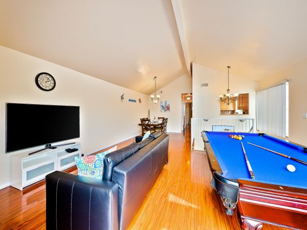 Newport Beach Home 1027605