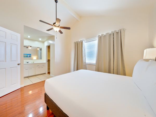 Newport Beach Home 1027605