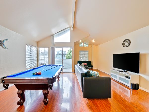 Newport Beach Home 1027605