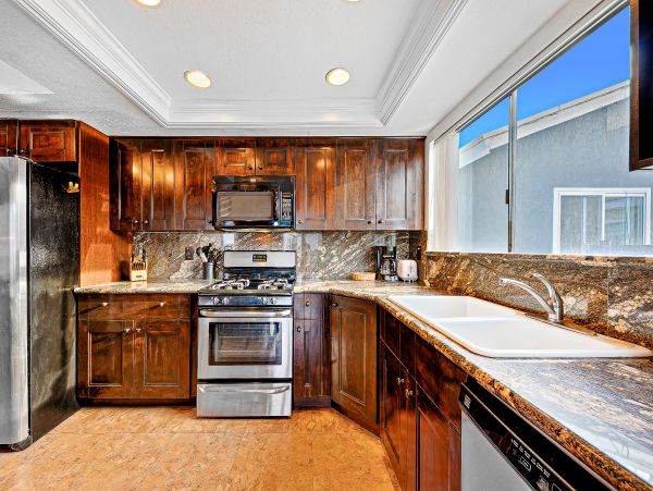 Newport Beach Home 1027606