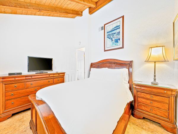 Newport Beach Home 1027606