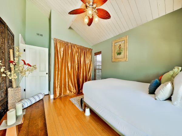 Newport Beach Home 1027607