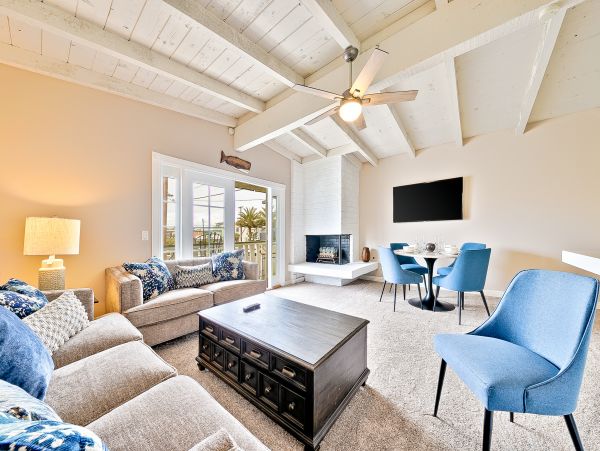 Newport Beach Home 1027610