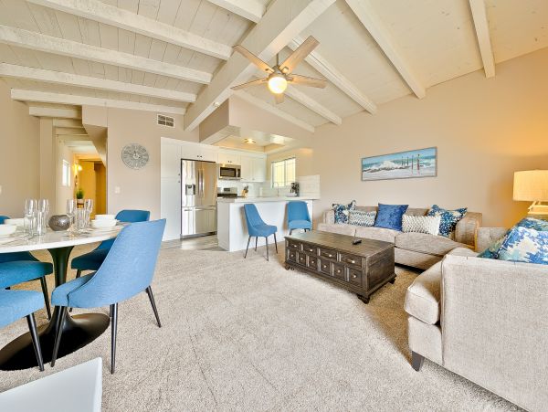 Newport Beach Home 1027610