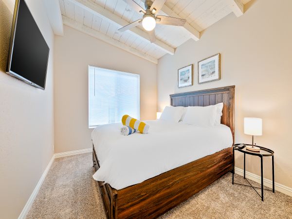 Newport Beach Home 1027610