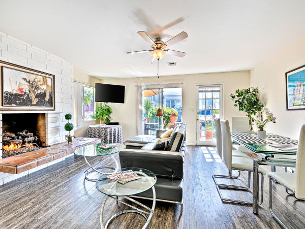 Newport Beach Home 1027611