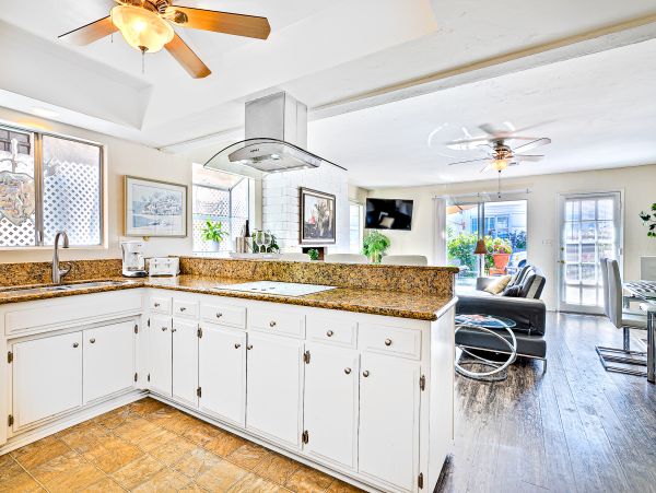 Newport Beach Home 1027611