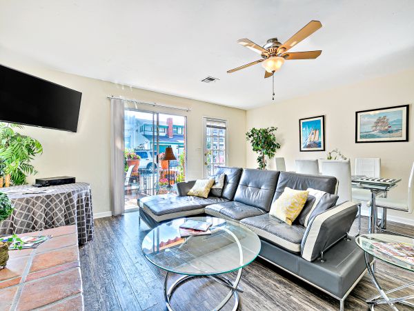 Newport Beach Home 1027611