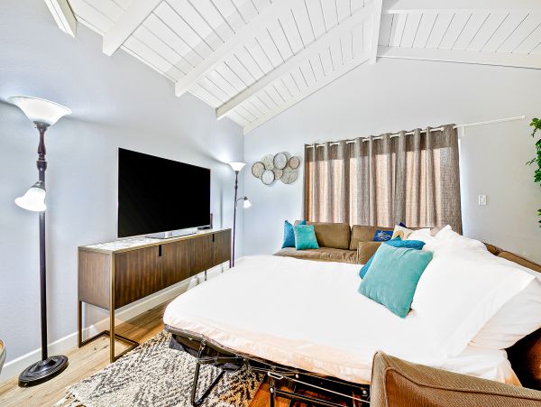 Newport Beach Home 1027613