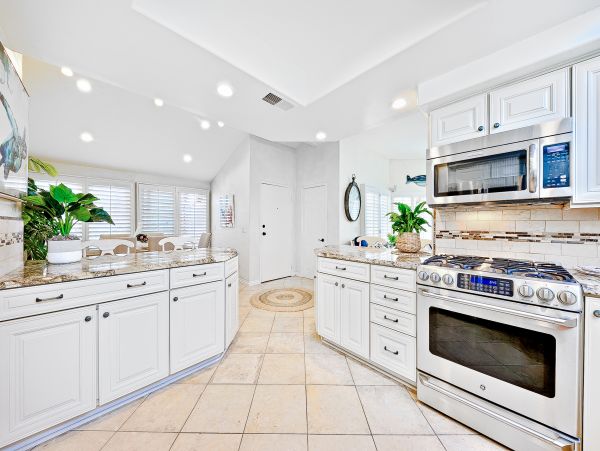 Newport Beach Home 1027615