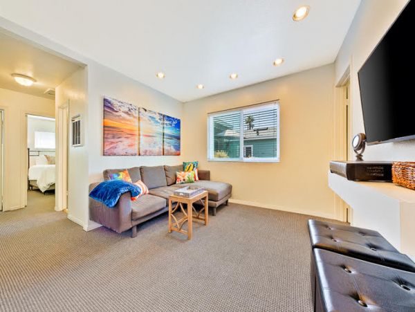 Newport Beach Home 1027620