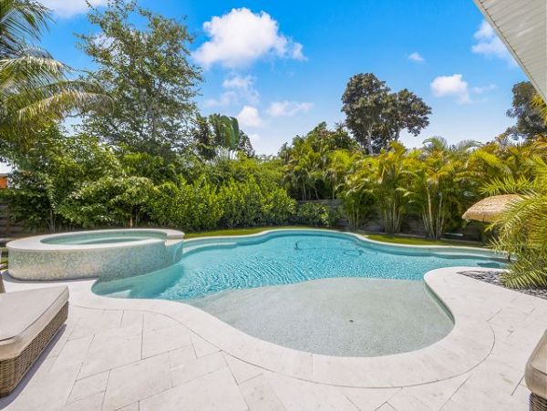 Anna Maria Island Holmes Beach Home 1027621