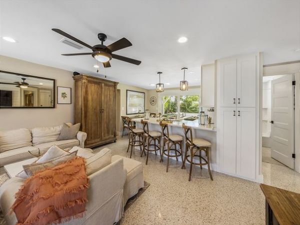 Anna Maria Island Holmes Beach Home 1027621