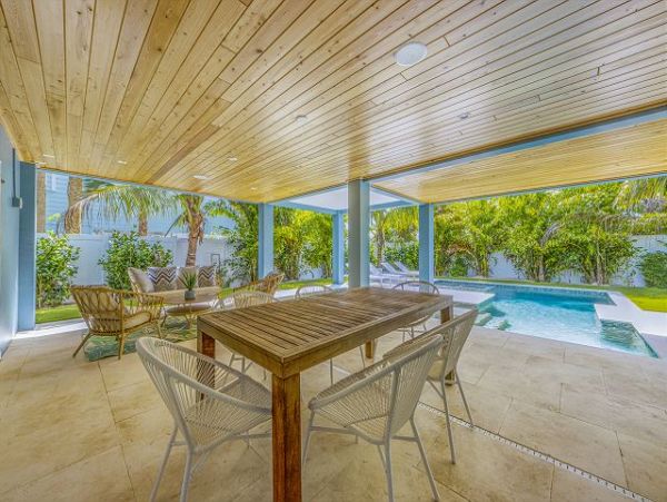 Anna Maria 4 Bedroom Vacation Villa with Private Pool