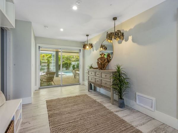 Anna Maria 4 Bedroom Vacation Villa with Private Pool