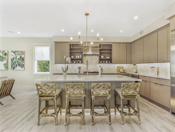 Anna Maria 4 Bedroom Vacation Villa with Private Pool