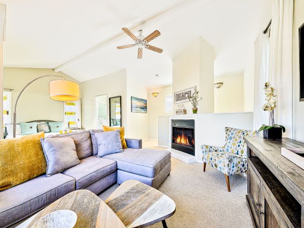 Newport Beach Home 1027625