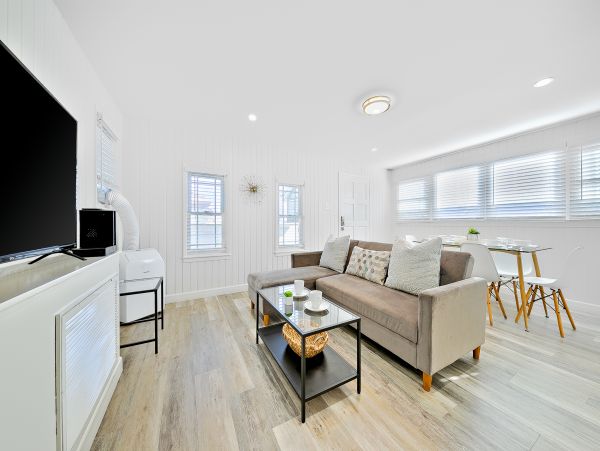 Newport Beach Home 1027625