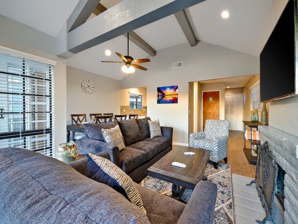 Newport Beach Home 1027630