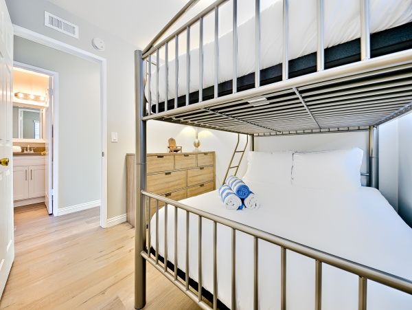Newport Beach Home 1027630