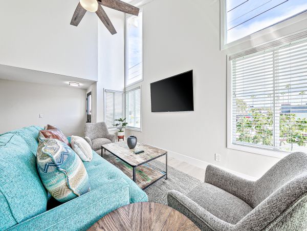 Newport Beach Home 1027632