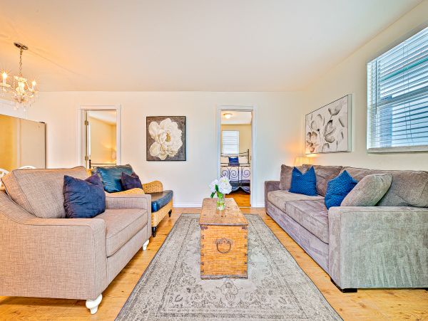 Newport Beach Home 1027635