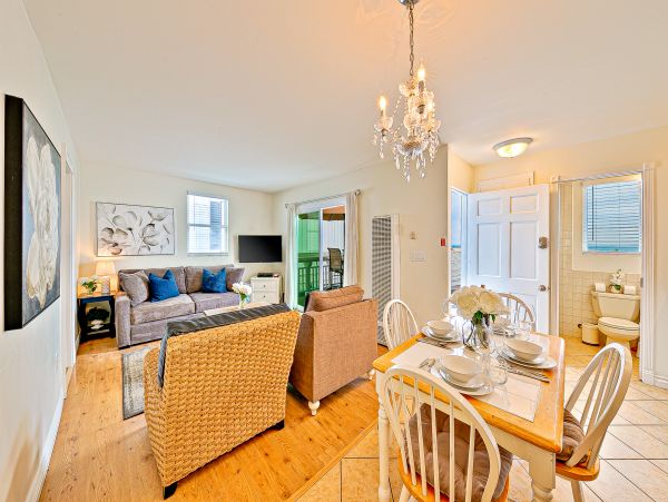 Newport Beach Home 1027635