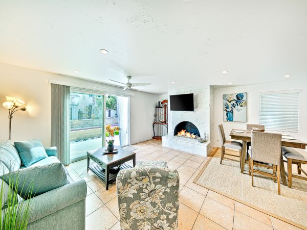 Newport Beach Home 1027638