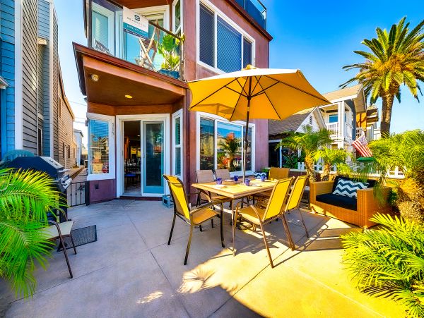 Newport Beach Home 1027639