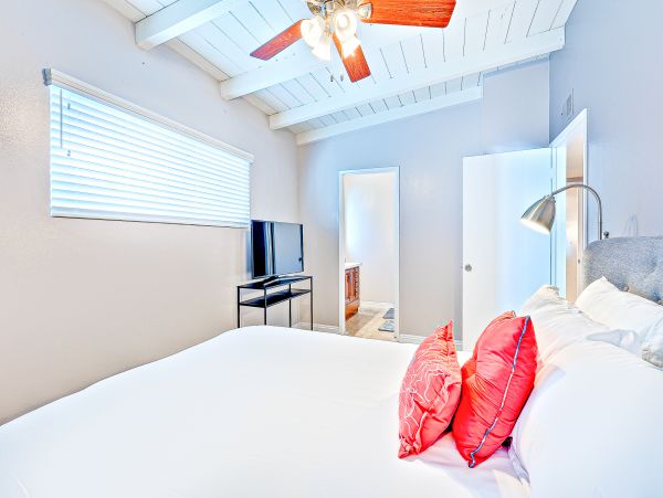 Newport Beach Home 1027640