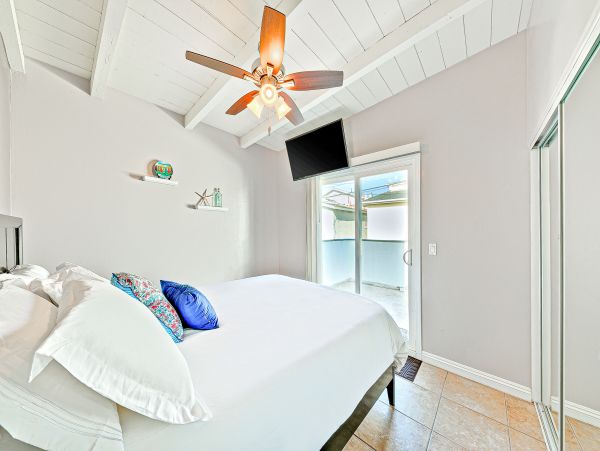 Newport Beach Home 1027640