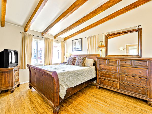 Newport Beach Home 1027640