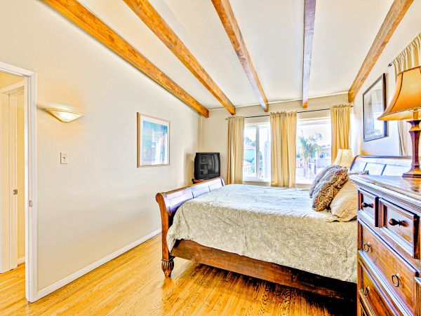 Newport Beach Home 1027640