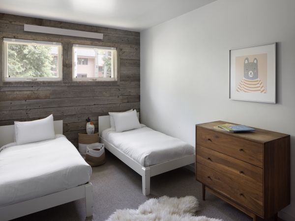 Beautiful Condo with 6 Bedrooms Sleeps 12 Guests