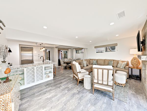 Newport Beach Home 1027642