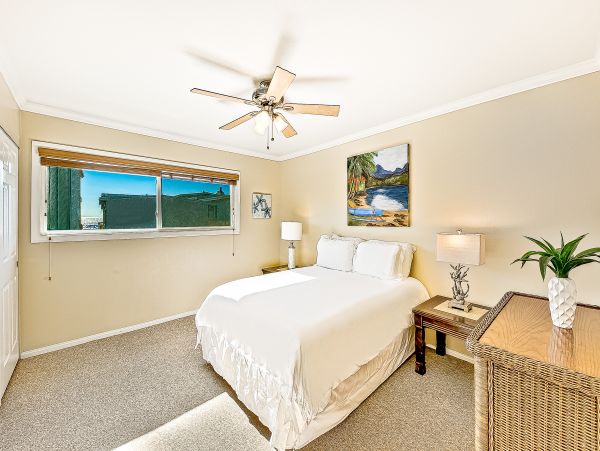 Newport Beach Home 1027647