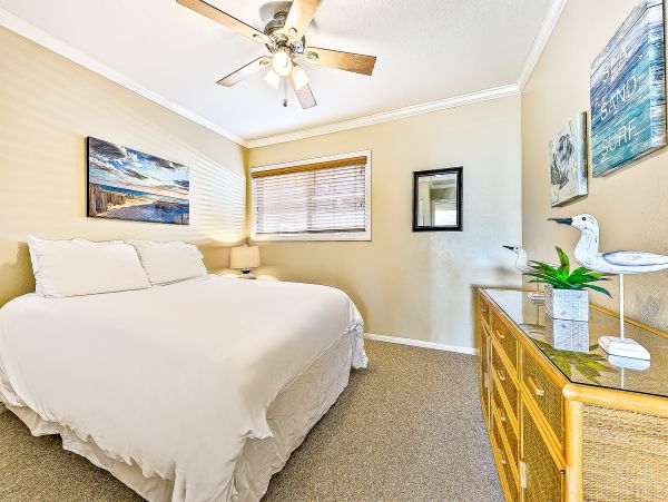 Newport Beach Home 1027647