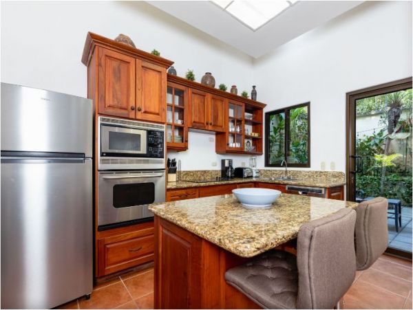 Tamarindo Vacation Pool Home Four Bedroom with Guest House
