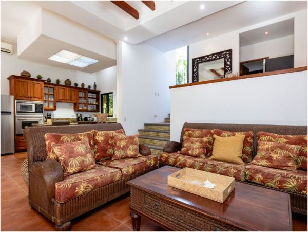 Tamarindo Vacation Pool Home Four Bedroom with Guest House