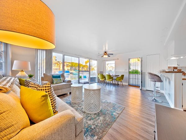 Newport Beach Home 1027650