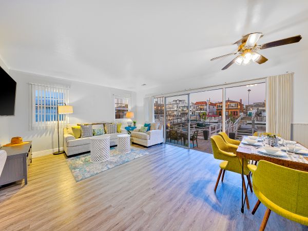 Newport Beach Home 1027650