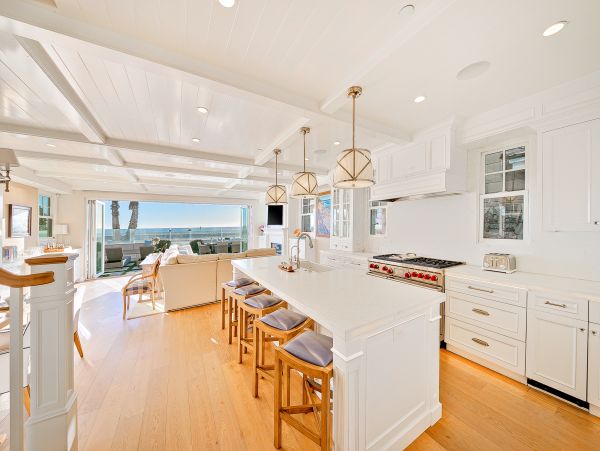 Newport Beach Home 1027654