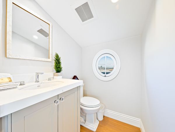 Newport Beach Home 1027654