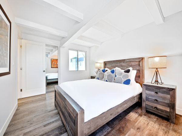Newport Beach Home 1027655