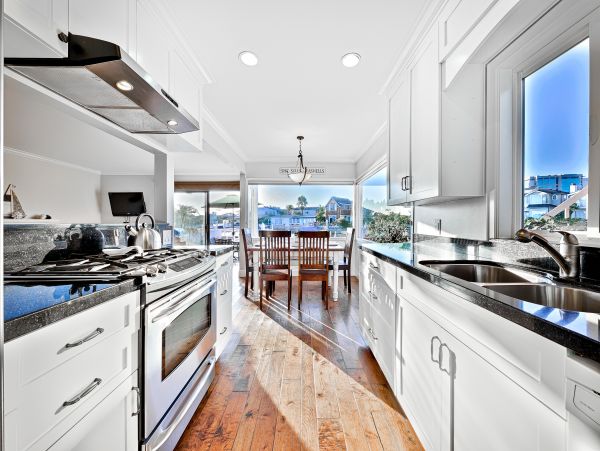 Newport Beach Home 1027656