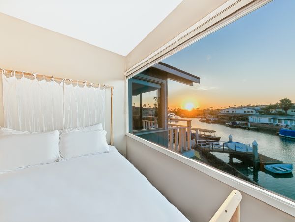 Newport Beach Home 1027656